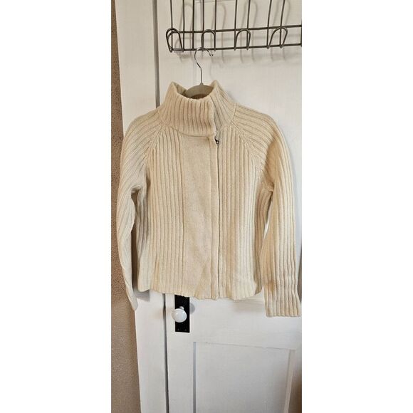 Lauren Jeans Company Women100% lambswool full zip sweater...